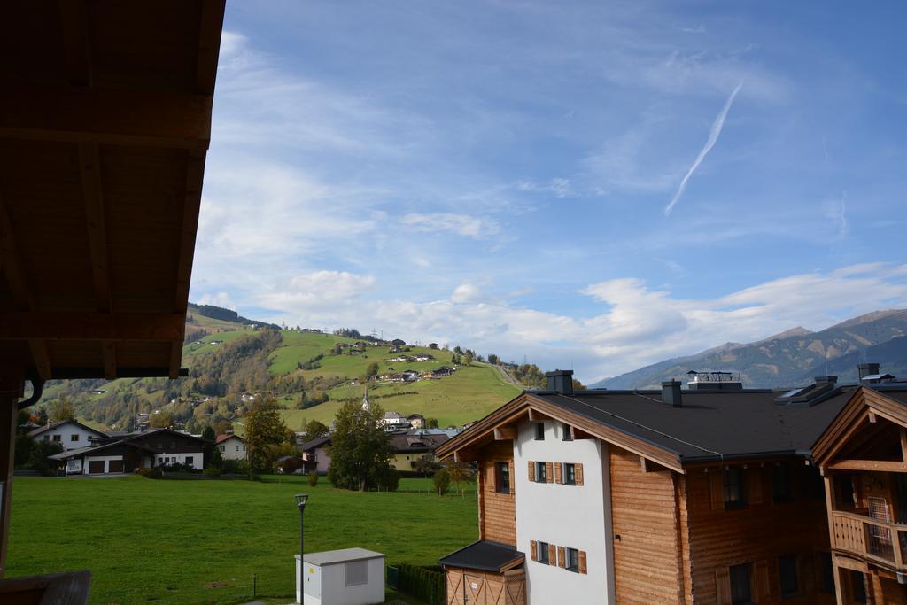 Apartment Peter in Adler Resort by Z-K-H Rentals Kaprun Zimmer foto